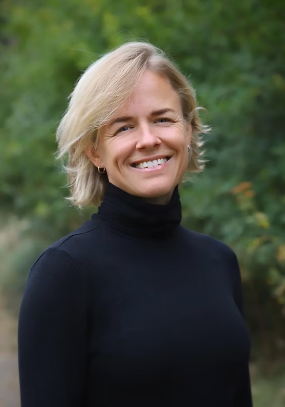 Muffy Nye Instructor Bio